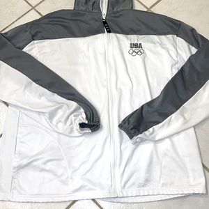 United States Olympic Committee jacket. Mens size 3XL.